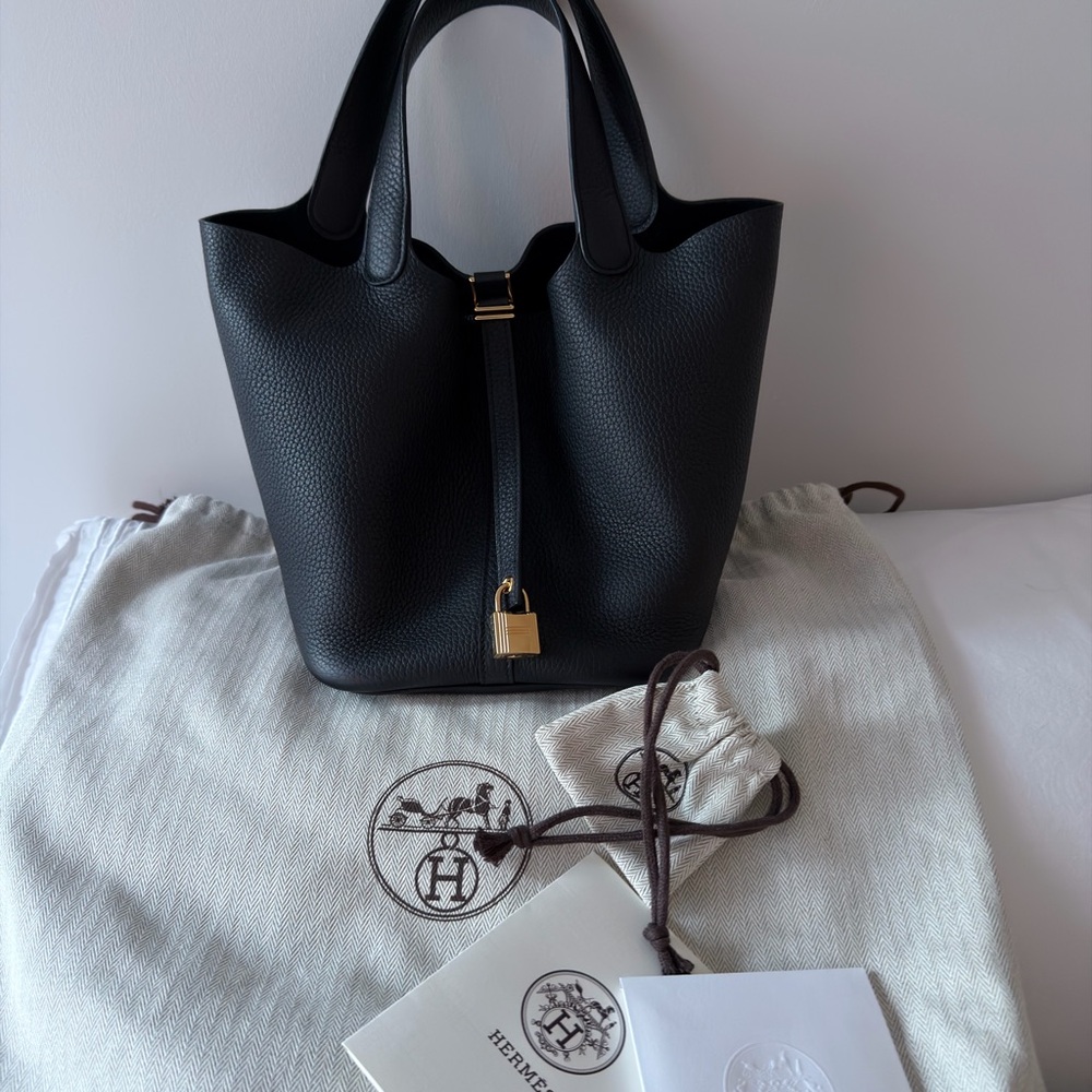 Hermes Picotin 22 black gold